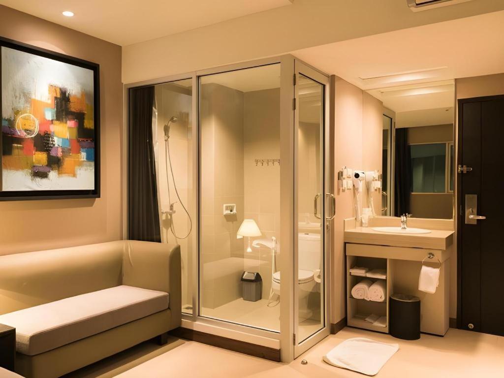 Gajahmada Avara Boutique Hotel Pontianak Eksteriør bilde