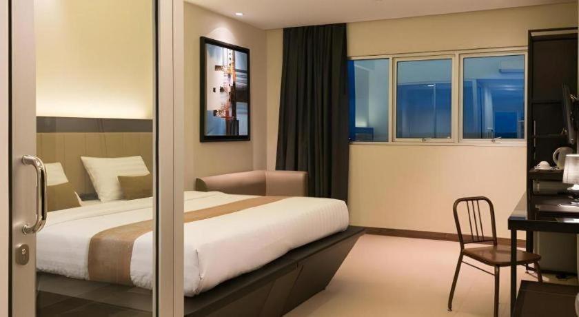 Gajahmada Avara Boutique Hotel Pontianak Eksteriør bilde