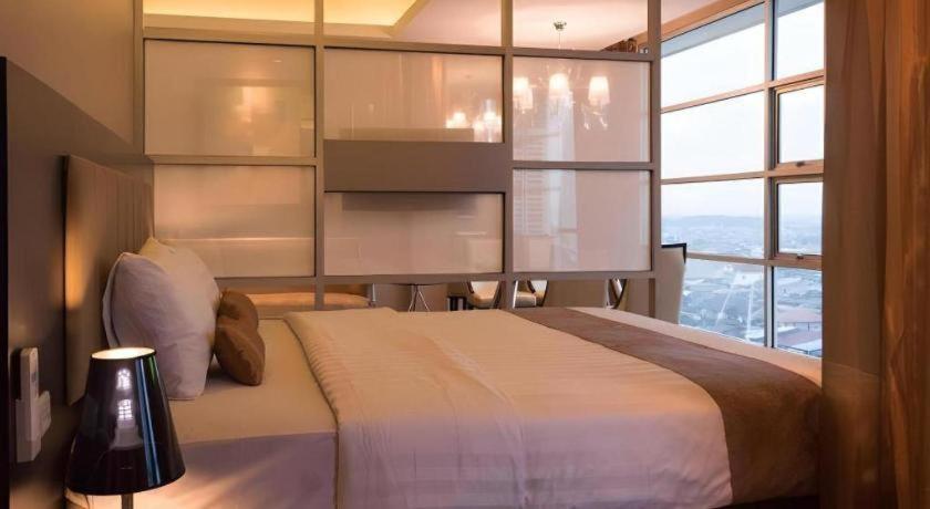 Gajahmada Avara Boutique Hotel Pontianak Eksteriør bilde